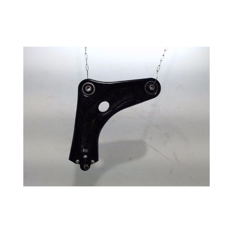 TRIANGLE INFERIEUR AVANT GAUCHE PEUGEOT 207