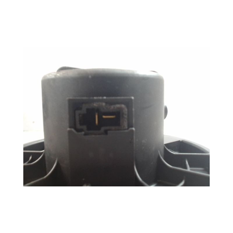 MOTEUR VENTILATEUR CHAUFFAGE HYUNDAI TRAJET