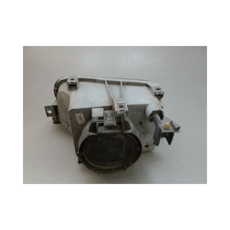 PHARE DROIT RENAULT CLIO