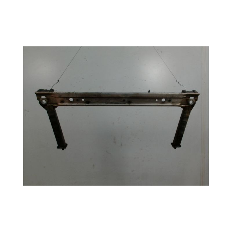 TRAVERSE INFERIEURE ARMATURE AVANT RENAULT MEGANE