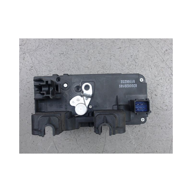 SERRURE PORTE COULISSANTE DROIT RENAULT TRAFIC