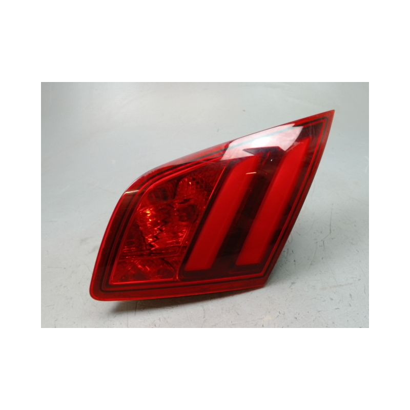 FEU ARRIERE INTERIEUR DROIT PEUGEOT 308 2011-