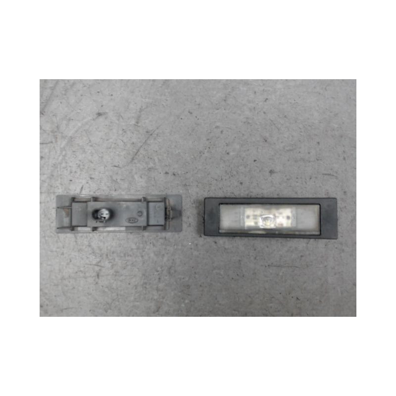 ECLAIREUR PLAQUE DE POLICE B.M.W. SERIE 1