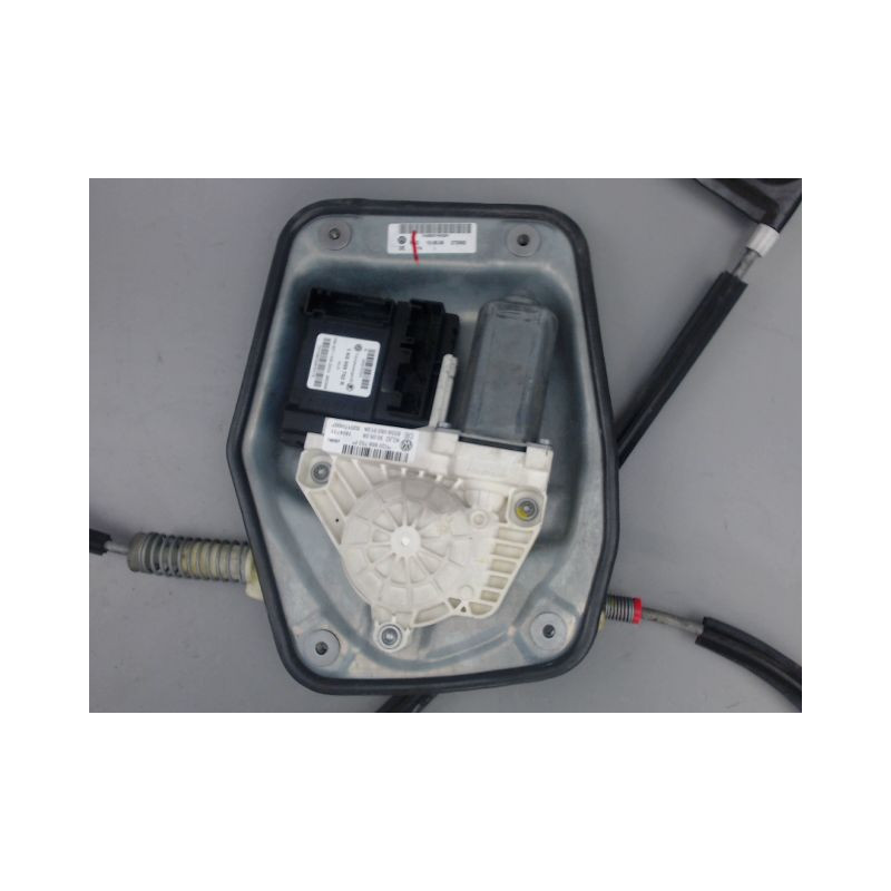 MECANISME LEVE-GLACE AVANT DROIT VOLKSWAGEN SCIROCCO