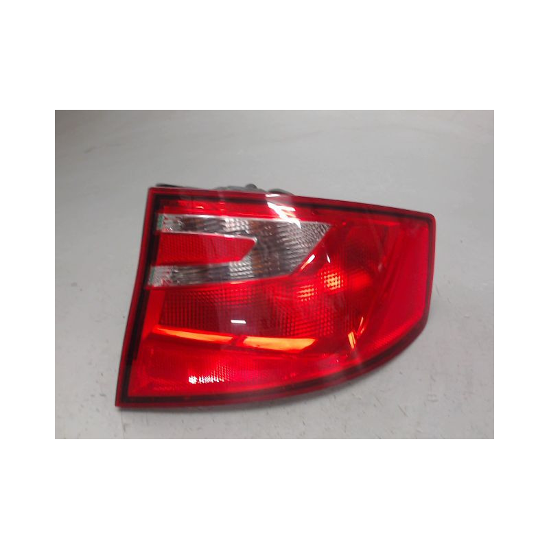 FEU ARRIERE DROIT SEAT TOLEDO