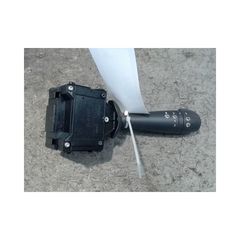 COMMANDE ESSUIE GLACE DACIA SANDERO 2008-