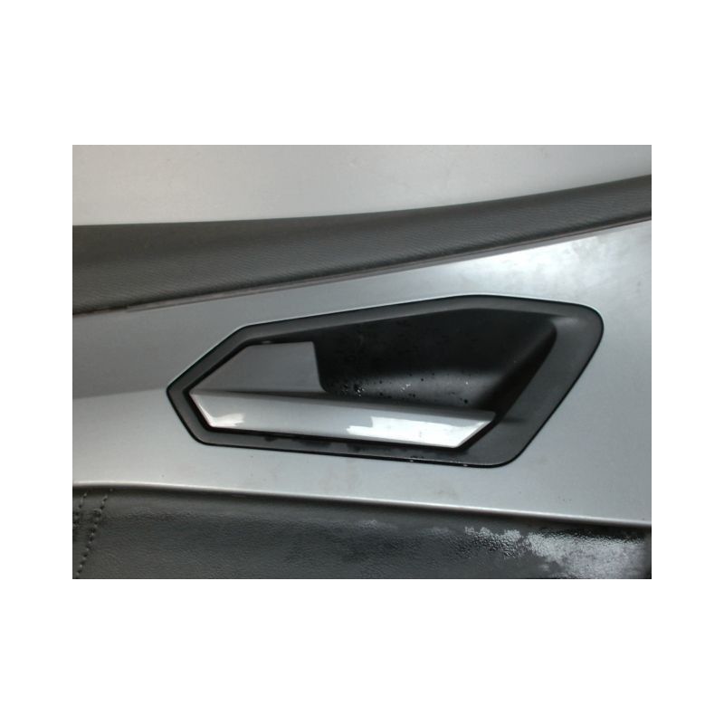 POIGNEE INTERIEURE PORTE AVANT GAUCHE CUPRA FORMENTOR