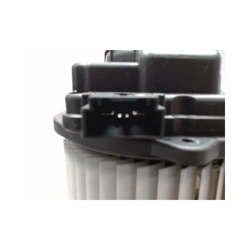 MOTEUR VENTILATEUR CHAUFFAGE KIA NIRO