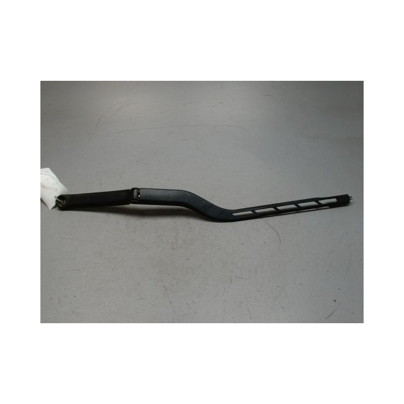 BRAS ESSUIE-GLACE AVANT GAUCHE AUDI A3 SPORTBACK