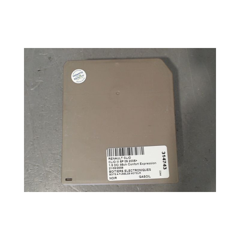 BOITE A FUSIBLES RENAULT CLIO III 2005-