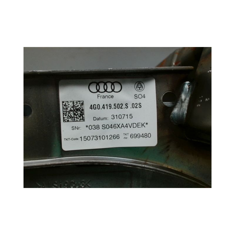 COLONNE DE DIRECTION ASSISTEE AUDI A6