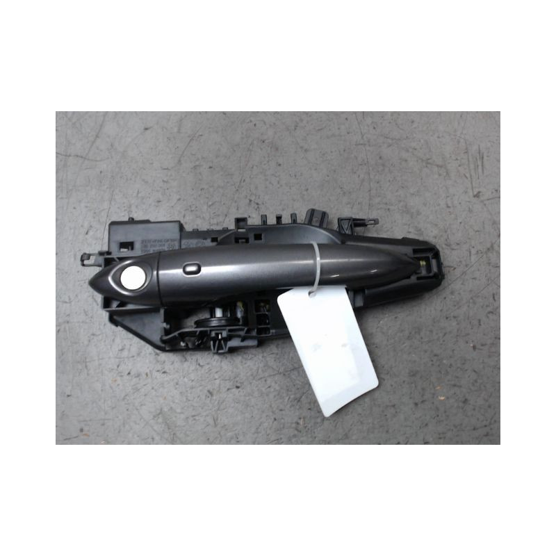 POIGNEE EXTERIEURE PORTE AVANT GAUCHE ALFA ROMEO STELVIO