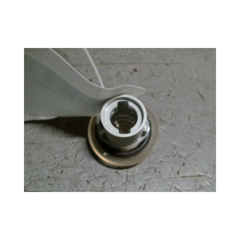 REPETITEUR AILE GAUCHE FORD T.CONNECT
