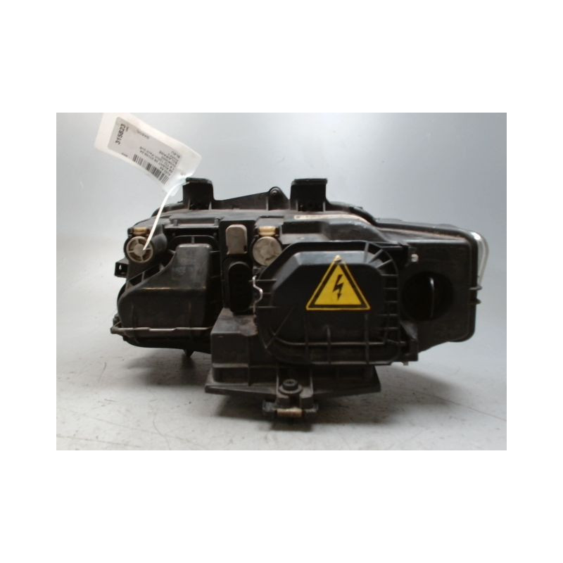 PHARE DROIT AUDI A4 AVANT 01-04