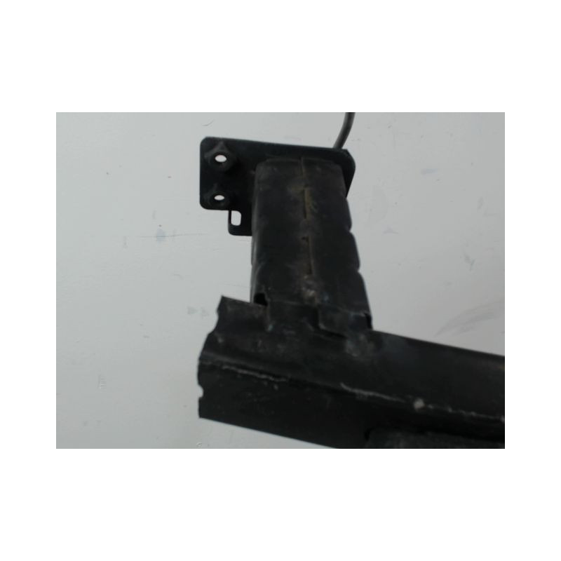 TRAVERSE INFERIEURE ARMATURE AVANT RENAULT KADJAR
