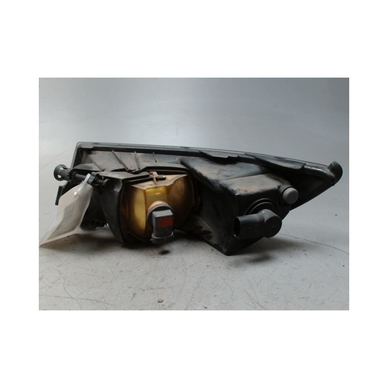 PHARE ANTIBROUILLARD AVANT DROIT SKODA FABIA