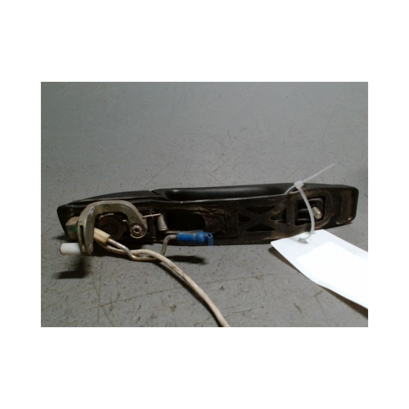 POIGNEE EXTERIEURE PORTE AVANT GAUCHE SAAB 9000 91-98