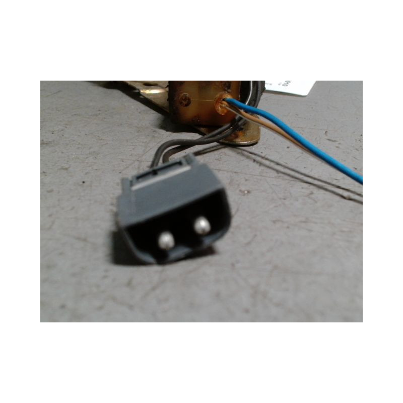 SYSTEME CONDAMNATION ARRIERE DROIT SAAB 9000 91-98