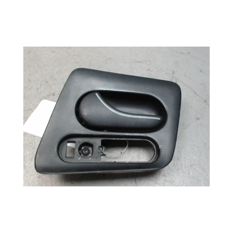 POIGNEE INTERIEURE PORTE AVANT GAUCHE SAAB 9000 91-98