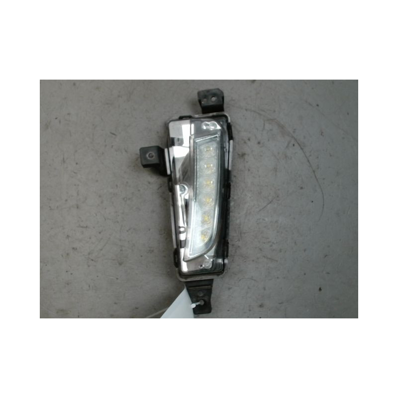 FEUX POSITION GAUCHE SUZUKI VITARA