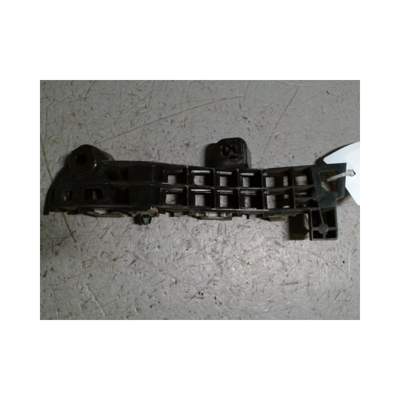 SUPPORT PARE-CHOC AVG SUZUKI VITARA