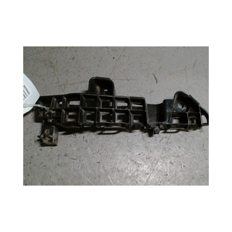 SUPPORT PARE-CHOC AVG SUZUKI VITARA