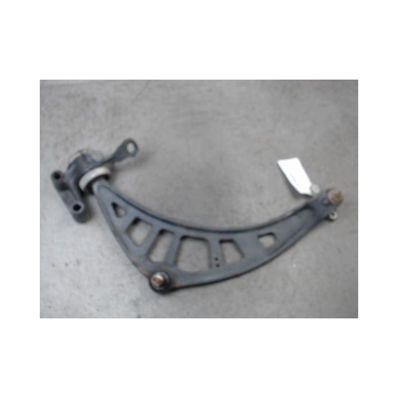 TRIANGLE INFERIEUR AVANT DROIT MINI MINI