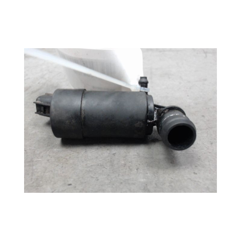 POMPE LAVE-GLACE AVANT FORD T.CUSTOM