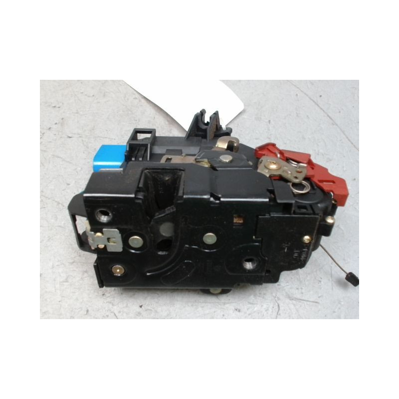 SYSTEME CONDAMNATION AVANT DROIT VOLKSWAGEN GOLF V 2003-2009