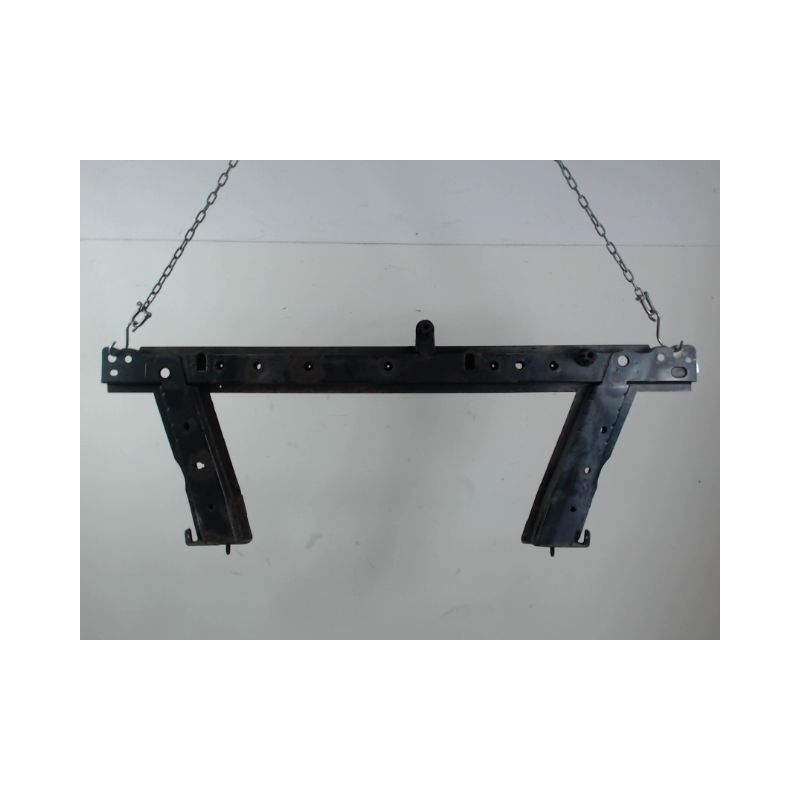 TRAVERSE INFERIEURE ARMATURE AVANT RENAULT CLIO III 2009-