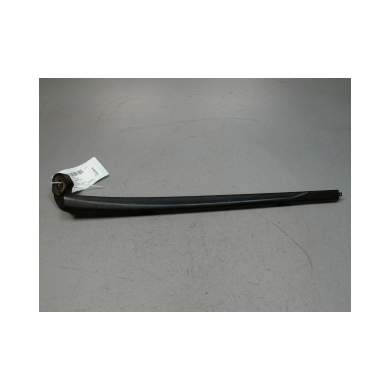 BRAS ESSUIE-GLACE AVANT GAUCHE SEAT LEON 2005-
