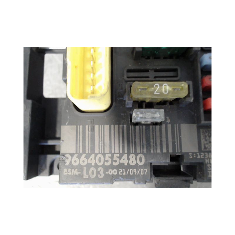 BOITE A FUSIBLES CITROEN C3 2005-