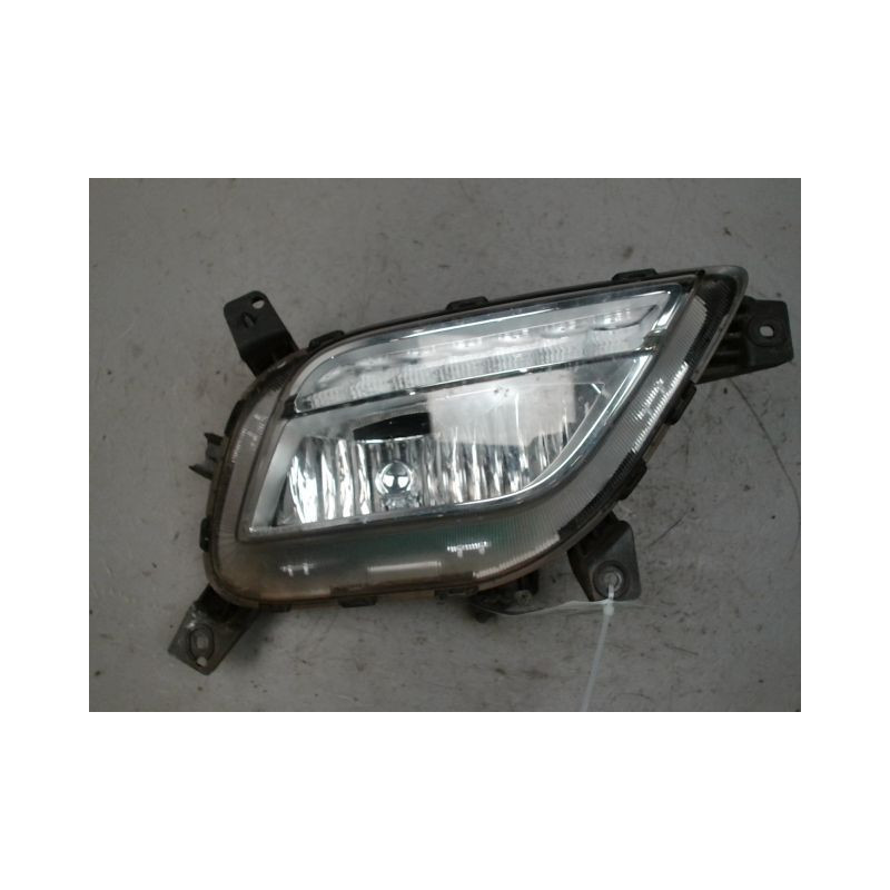 PHARE ANTIBROUILLARD AVANT DROIT KIA NIRO
