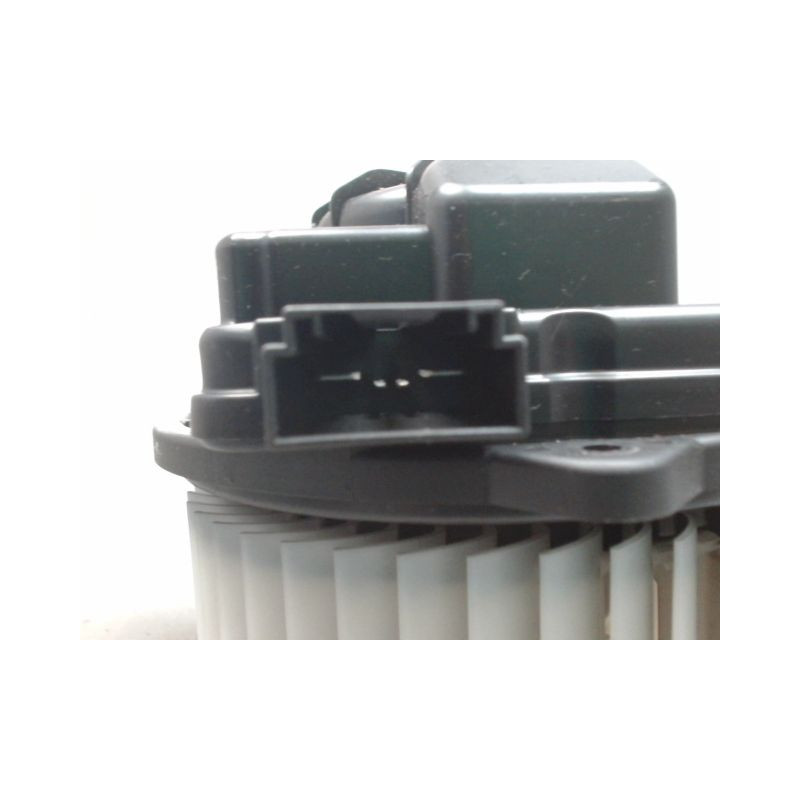 MOTEUR VENTILATEUR CHAUFFAGE KIA NIRO