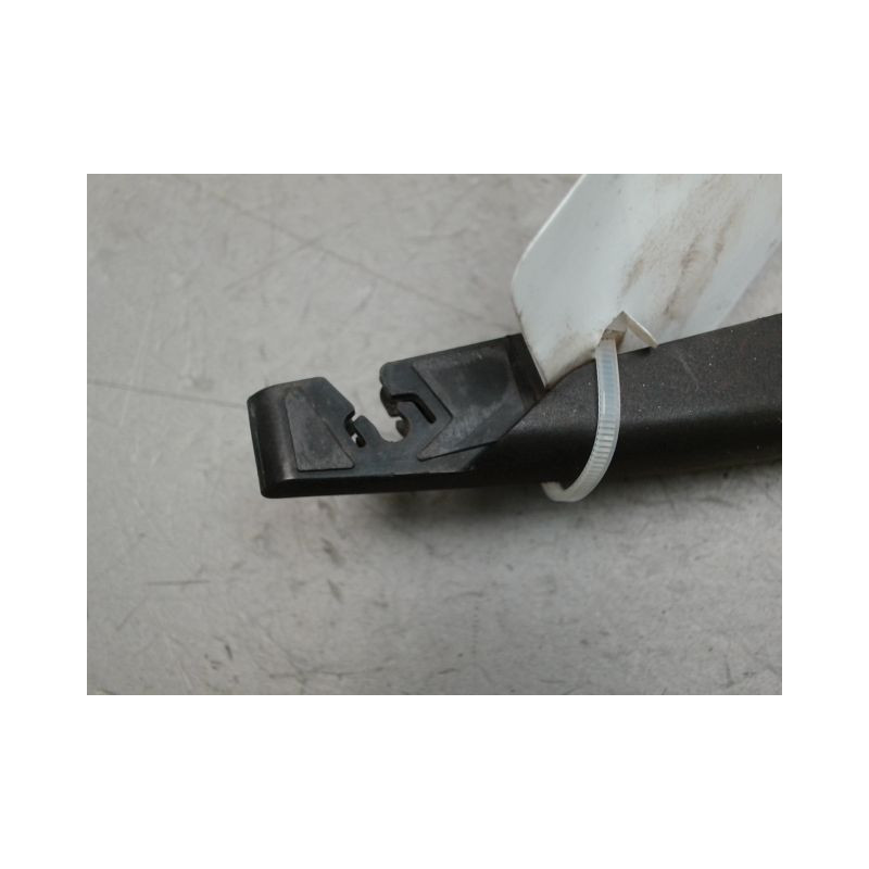 BRAS ESSUIE-GLACE ARRIERE FORD FIESTA