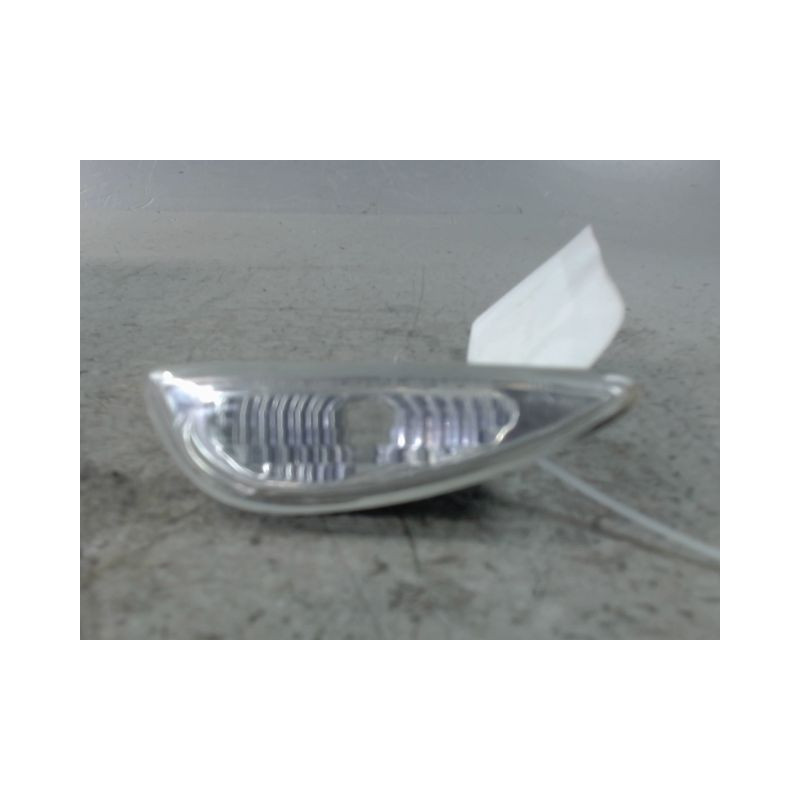 REPETITEUR AILE DROIT HYUNDAI I30