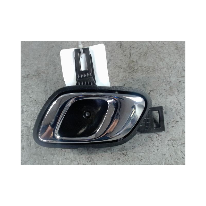 POIGNEE INTERIEURE PORTE AVANT GAUCHE DACIA SPRING