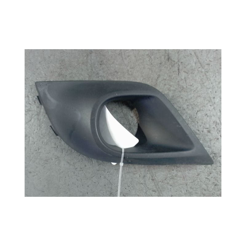 OBTURATEUR PHARE ADDITIONNEL PARE-CHOC AVG RENAULT CLIO IV