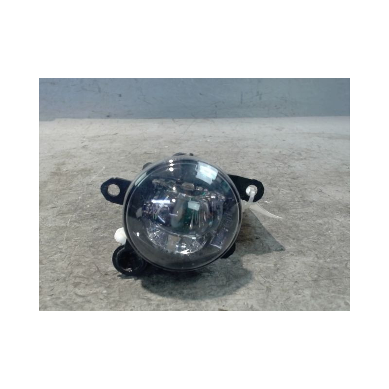 PHARE ANTIBROUILLARD AVANT GAUCHE VOLVO XC40