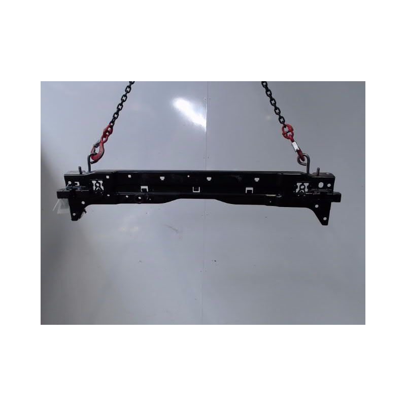 TRAVERSE SUPERIEURE ARMATURE AVANT VOLVO XC40