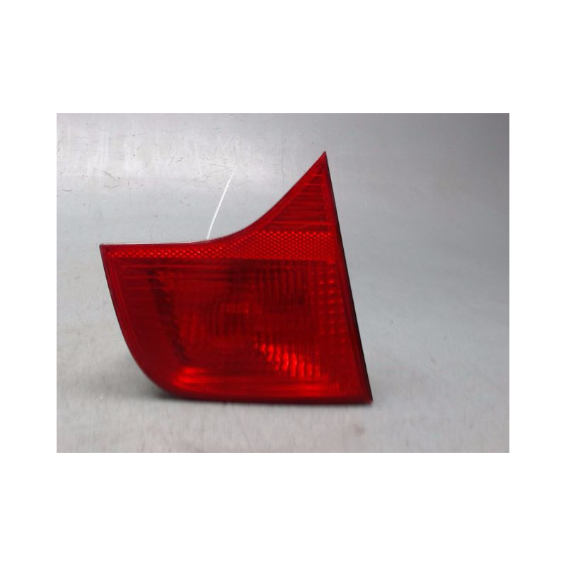 FEU ARRIERE INTERIEUR GAUCHE AUDI A4 2004-