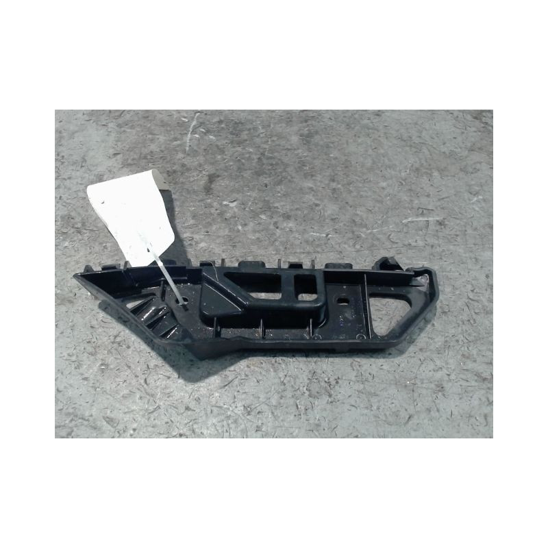 SUPPORT PARE-CHOC AVD VOLKSWAGEN CADDY VAN 2004-