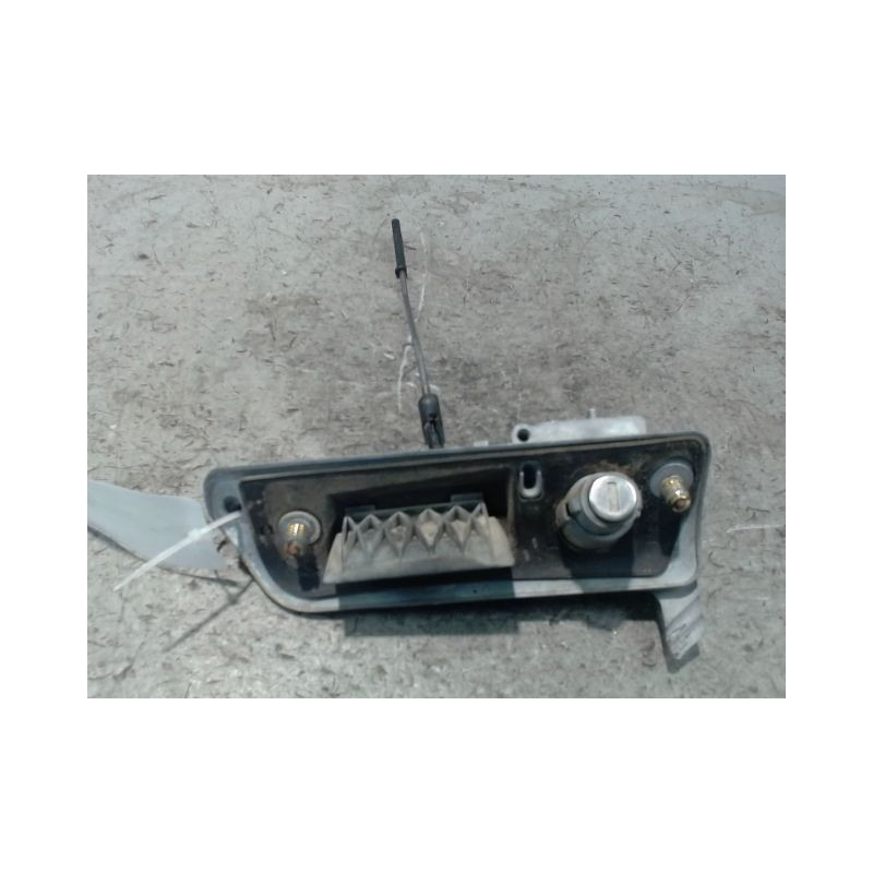 POIGNEE EXTERIEURE PORTE BATTANTE GAUCHE VOLKSWAGEN CADDY VAN 2004-