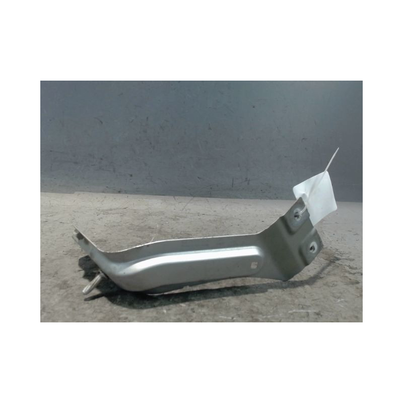 SUPPORT AILE AVG VOLKSWAGEN CADDY VAN 2004-