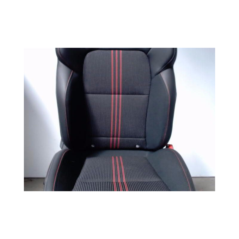 SIEGE AVANT DROIT RENAULT CLIO