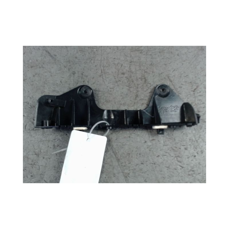 SUPPORT PARE-CHOC ARD RENAULT CLIO