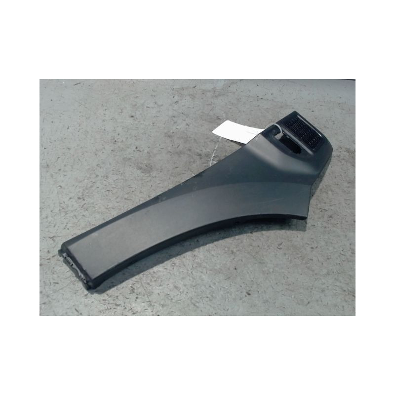 PROTECTION AILE AVANT DROIT DACIA DUSTER 2010-