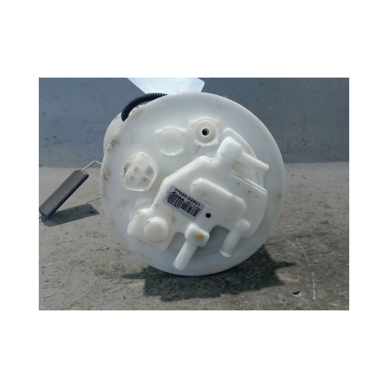 POMPE CARBURANT IMMERGEE TOYOTA AURIS 2010-