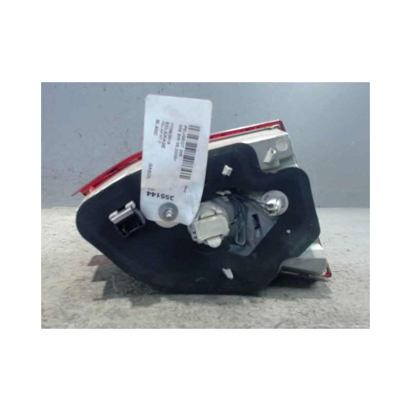 FEU ARRIERE INTERIEUR DROIT PEUGEOT 308 SW 2008-
