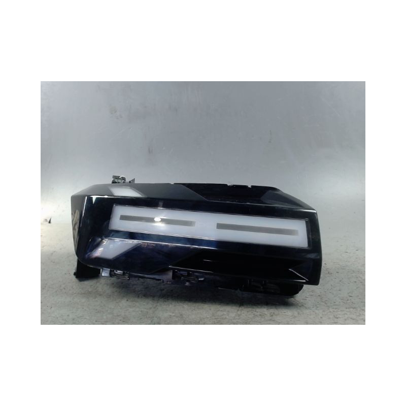 FEUX POSITION DROIT DACIA SPRING